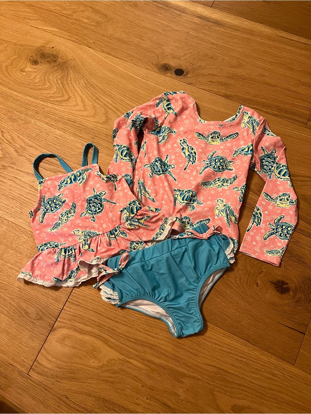 Kids Pink Turtle Print Swim Set with Blue Bottoms
